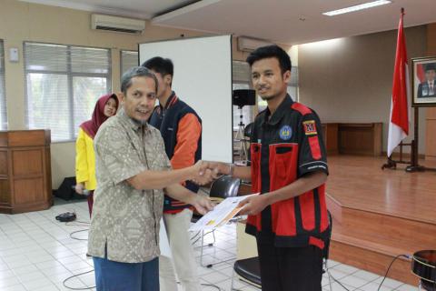 Tim Desain Jurusan Pendidikan Teknik Mesin Raih Juara di PNJ